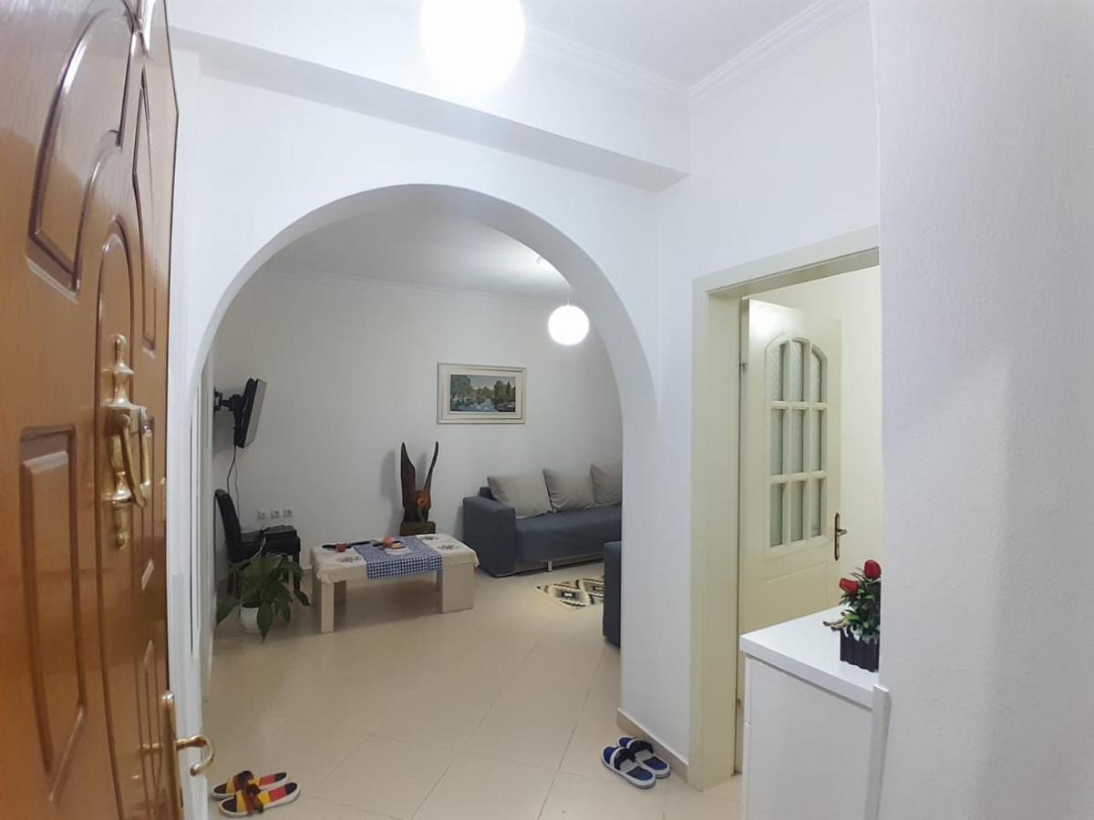 Guest House Taverna Laberia 3 Gjirokastër المظهر الخارجي الصورة